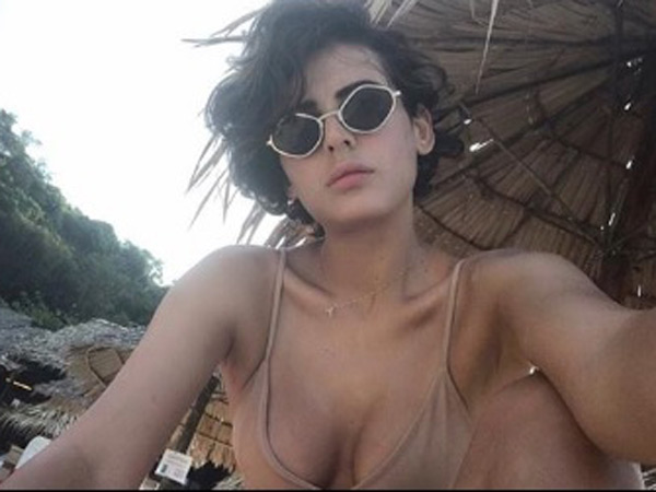 The Iranian Beauty Is Having A Gala Time In Malaysia