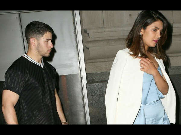 The Couple Is Head Over Heels In Love The Couple Is Head Over Heels In Love