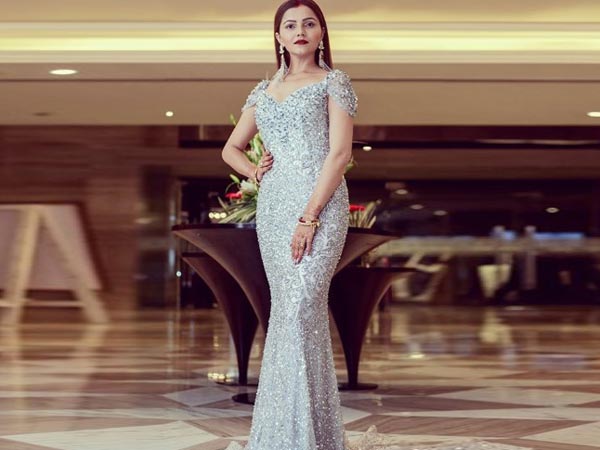 Rubina Looks Stunning