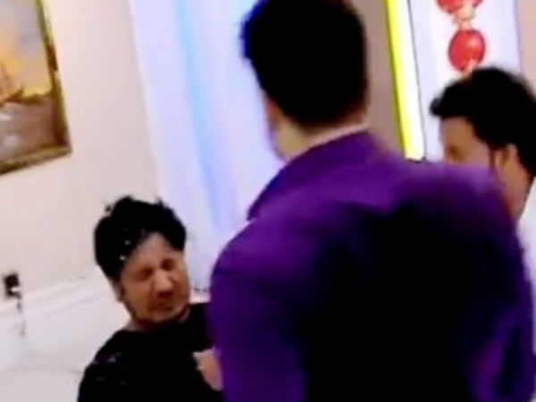 Raman Beats The Guys For Ishita Raman Beats The Guys For Ishita