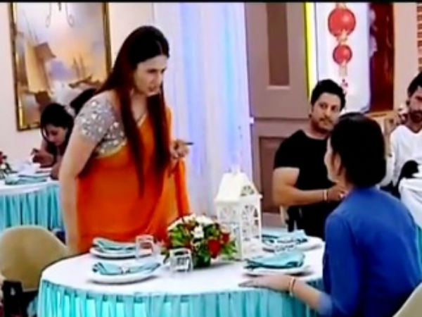 Roshini & Ishita At A Restaurant Roshini & Ishita At A Restaurant