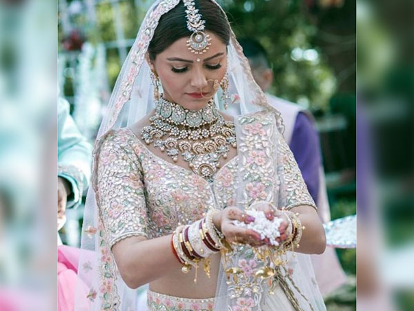 Rubina Was Looking Dreamy & Gorgeous In Her Wedding Attire