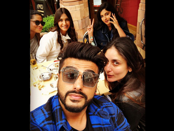 Sonam Kapoor Along With Her Gang Sonam Kapoor Along With Her Gang