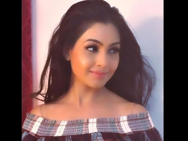 ‘What Do People Expect Me To Wear On A Beach?’