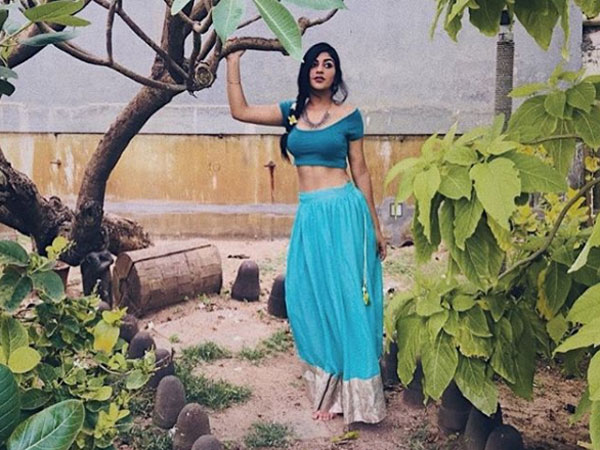 The Mia Khalifa Comparison