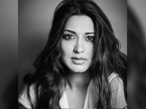 She Sends Her Love To Sonali Bendre