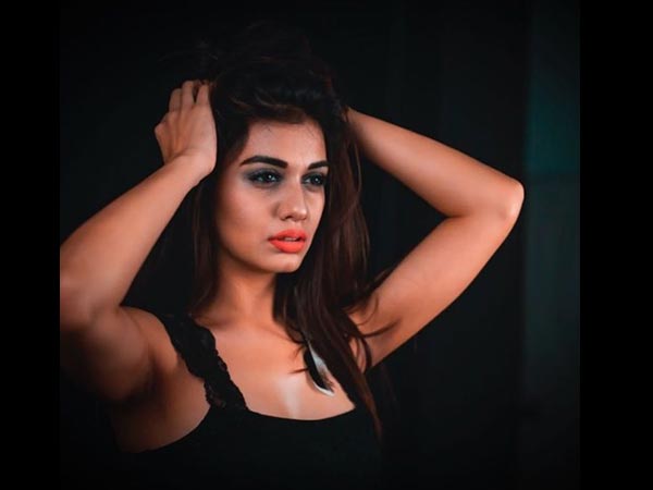 Diyva Agarwal Wants To Participate In Bigg Boss 12!