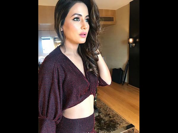 Hina Khan Trolled ‘Hilariously’