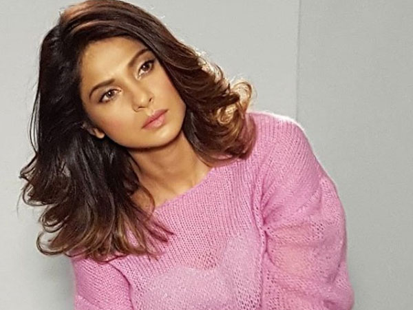 Bepannaah Actress Looks Stunning