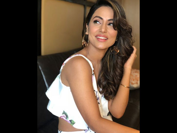 She Doesn't Believe In Faking It 