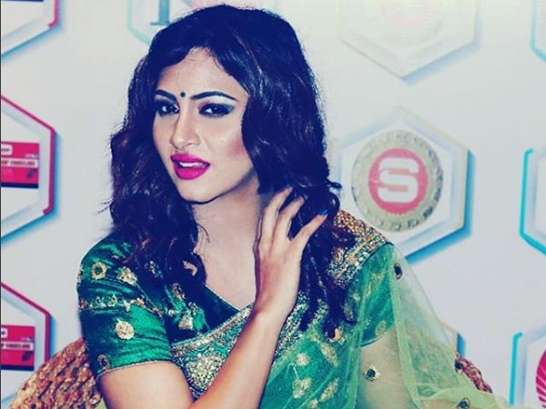 On Dancing To Bipasha's Number On Dancing To Bipasha's Number