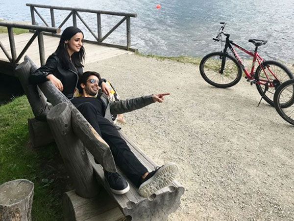 Mohit & Sanaya Set Goals Mohit & Sanaya Set Goals