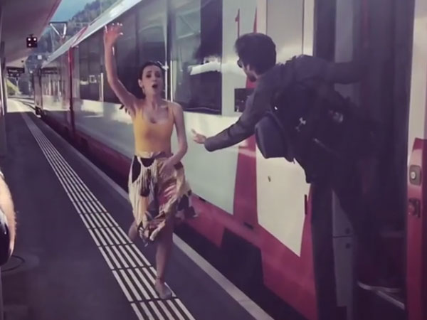 Sanaya Ditches Mohit Sanaya Ditches Mohit