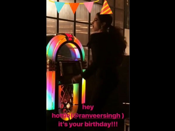 Love Makes You Do Such Cute Things! Love Makes You Do Such Cute Things!