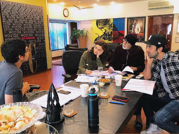 Mahesh Bhatt Says Alia In Not Like Him When It Comes To Lead A Private Life Mahesh Bhatt Says Alia In Not Like Him When It Comes To Lead A Private Life