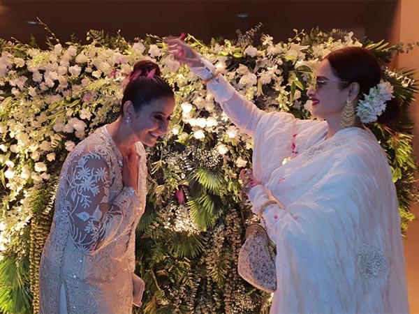 Manisha & Rekha Manisha & Rekha