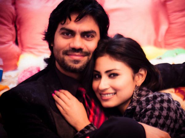 Mouni Roy & Gaurav Chopra 