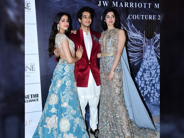  The Muses Of Manish Malhotra 
