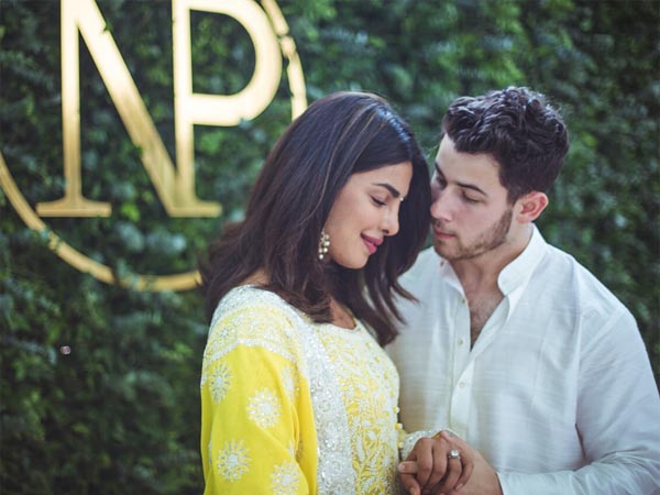 Arti Singh Wishes The Couple