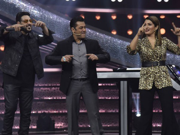 Salman Displays His Generosity 