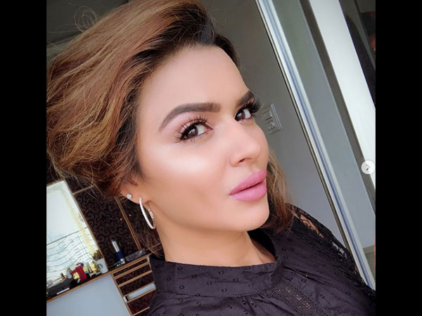 Criticism Doesn't Affect Her 