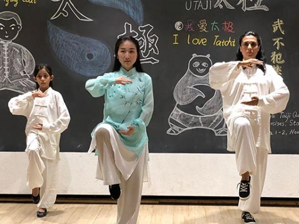 Mini & Sairah Take Up Self-defense Classes