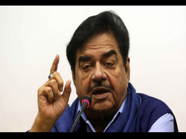Shatrughan Sinha Talks About Balbir Singh