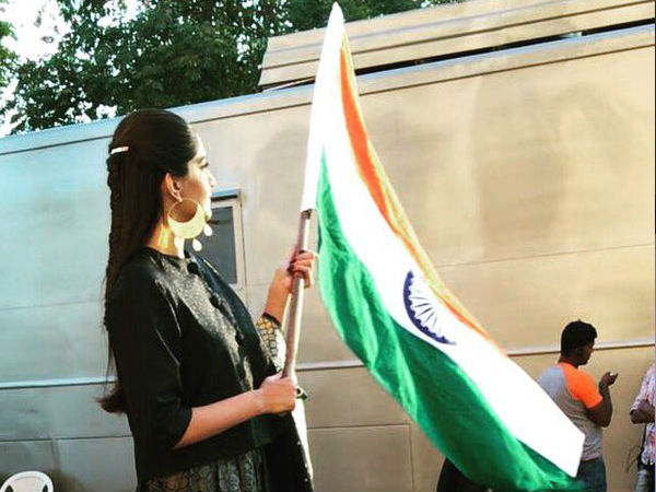 Sonam Kapoor Sonam Kapoor