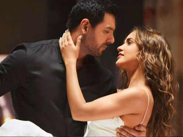 JohnAbrahamOnline‏ @JohnAbraham_On 