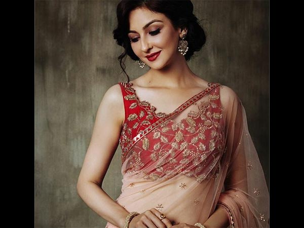 Saumya Is Scared Of Human Pyramids