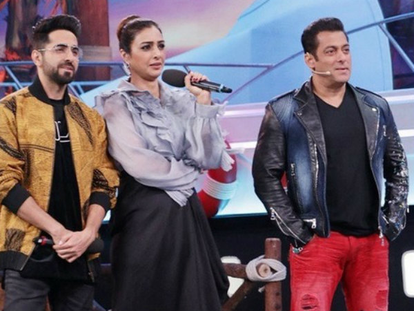 Ayushamann & Tabu Grace The Show