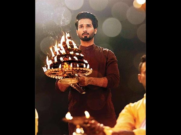  Aakanksha Sadre ‏ @AakankshaSadre