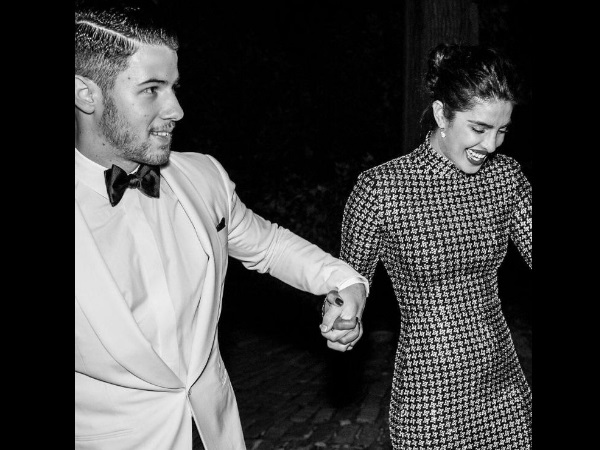 Have You Seen This Adorable Picture Of Priyanka & Nick?
