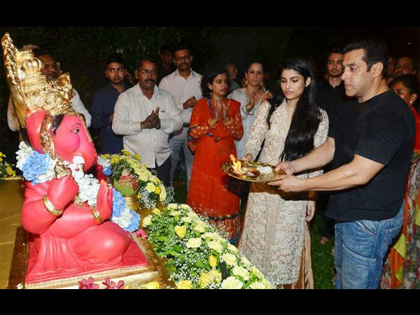 Festivities Have Changed The Location Due To Salman Khan's Apartment Renovation