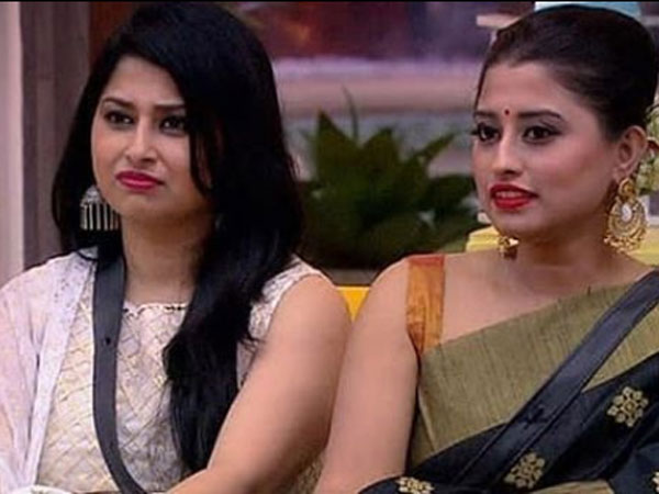 Will The Khan Sisters Replace Kriti-Roshmi? 