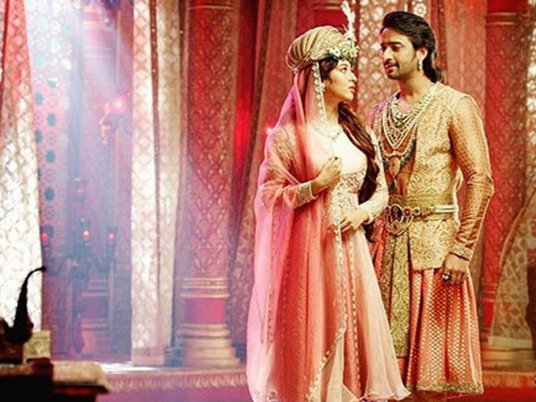 Erica Congratulates Shaheer; Says It’s A Treat From Them For KRPKAB Fans! Erica Congratulates Shaheer; Says It’s A Treat From Them For KRPKAB Fans!