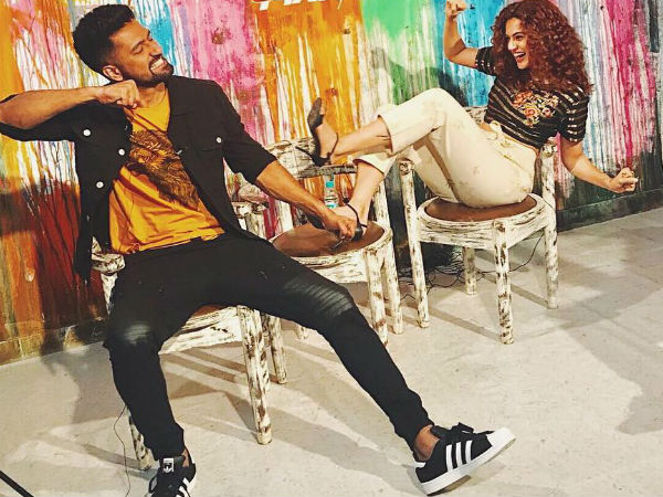 Rajshri Deshpande‏ @rajshriartist 