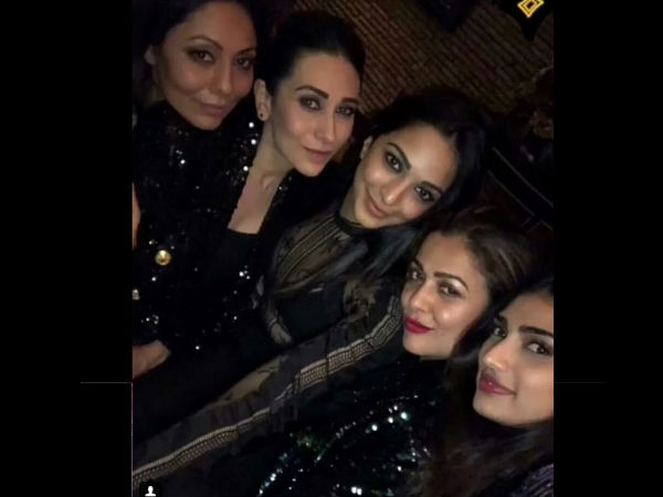 Gauri & Karisma In One Frame 