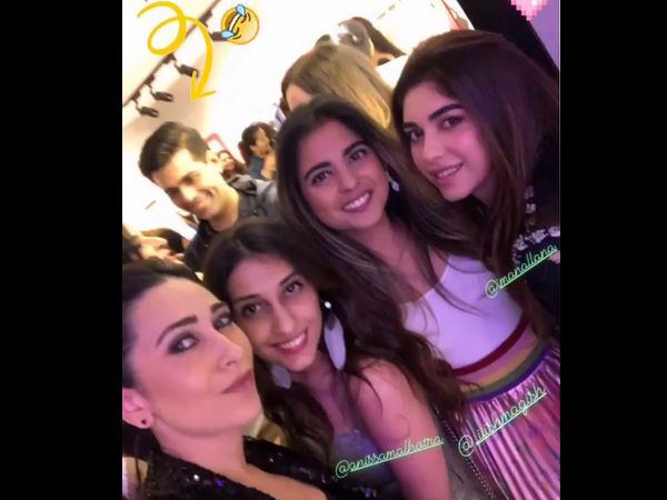 Karisma Steals The Show! 