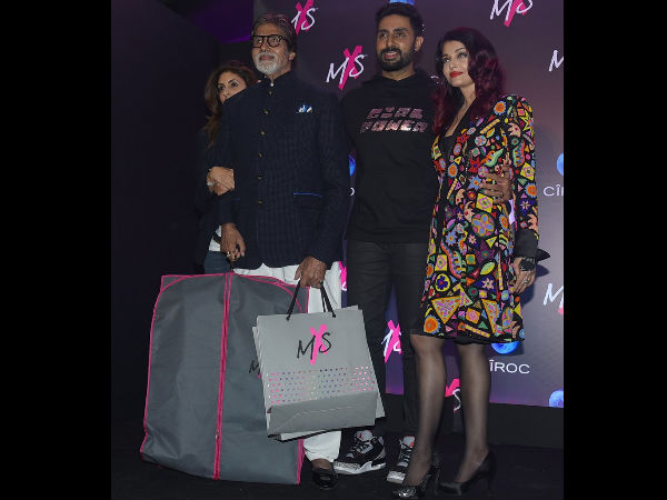 Aishwarya Looked ‘Uncomfortable’ Through Out The Event