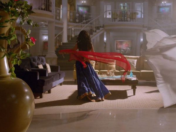 Komolika Is Introduced! Komolika Is Introduced!