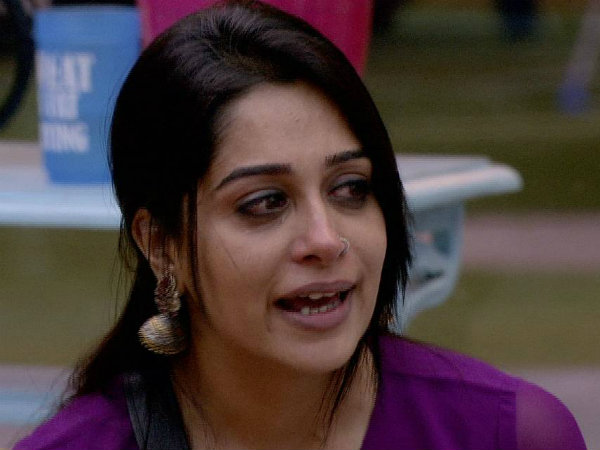 Surbhi & The Khan Sisters Troll Dipika