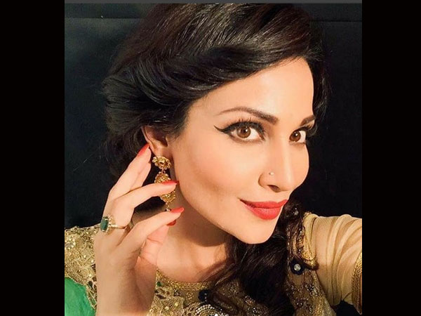 Flora Applauds Women Who Are Speaking Up Against Sexual Harassment Flora Applauds Women Who Are Speaking Up Against Sexual Harassment