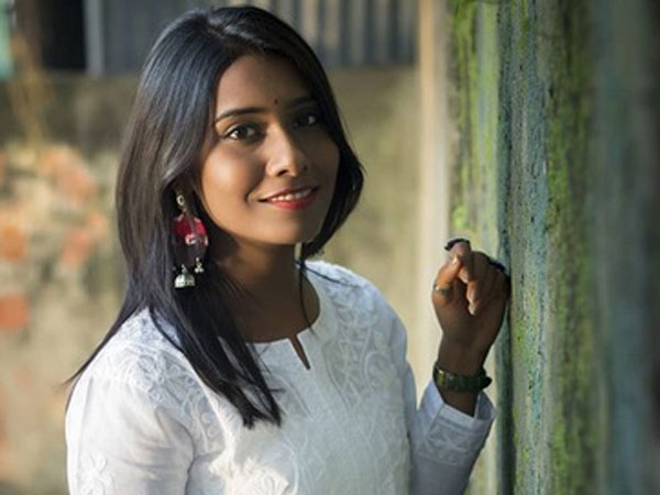 She Calls The Trollers Worthless People