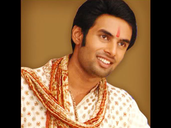 Mushtaq Asked Rahul To Meet Him After Office Hours!