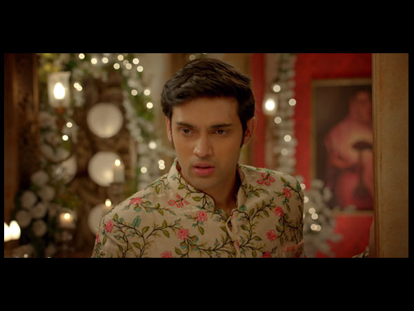 Anurag Finds Naveen's Passport 