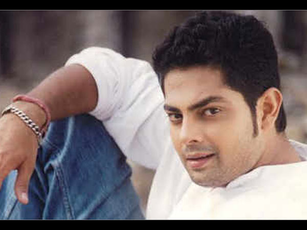 Aanand Was First Offered Alcohol