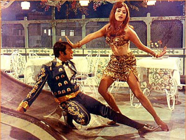 Piya Tu Ab To Aaja (Caravan) Piya Tu Ab To Aaja (Caravan)