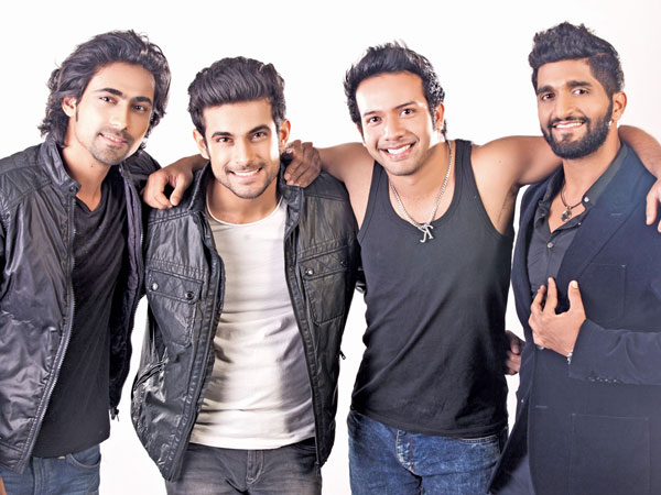 Sanam Band To Reform At NickYanka's Cocktail Party Sanam Band To Reform At NickYanka's Cocktail Party