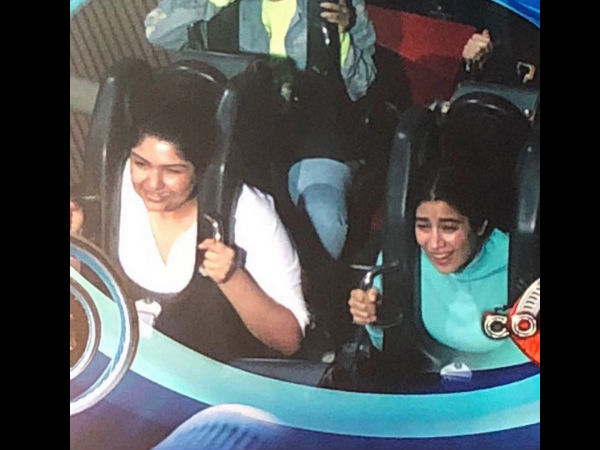 Here's How Janhvi Shut Down A Troll Here's How Janhvi Shut Down A Troll